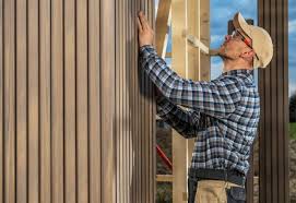 How To Choose The Right Materials for Your Siding Installation in 'Murraysville, NC